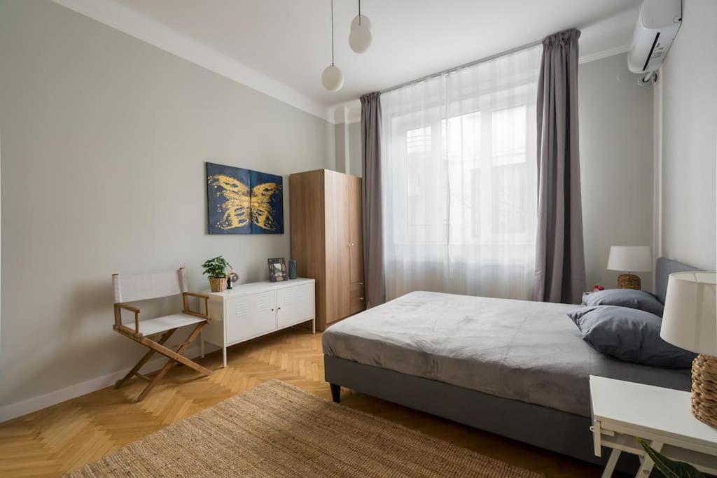Exquisite Art Deco 2Br Apartment Prime Location Bucarest Esterno foto